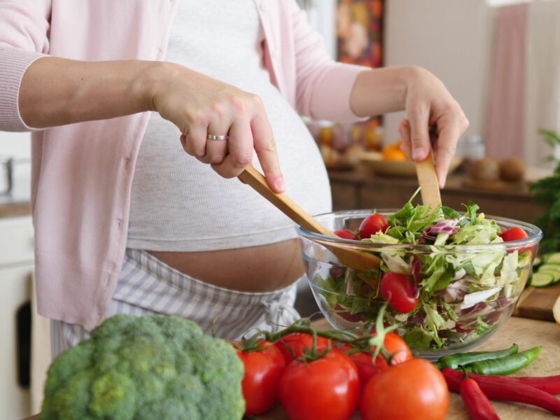 Dieta kobiet w ciąży i karmiących piersią